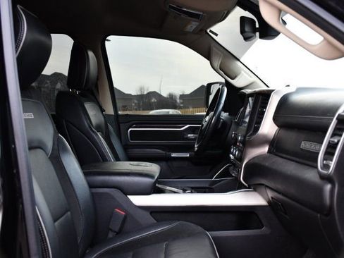 Used 2020 RAM 1500 Laramie image 28