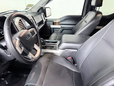 Used 2016 Ford F150 Lariat w/ Equipment Group 502A Luxury AWD/4WD image 19