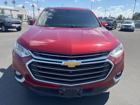 Used 2019 Chevrolet Traverse LT FWD image 9