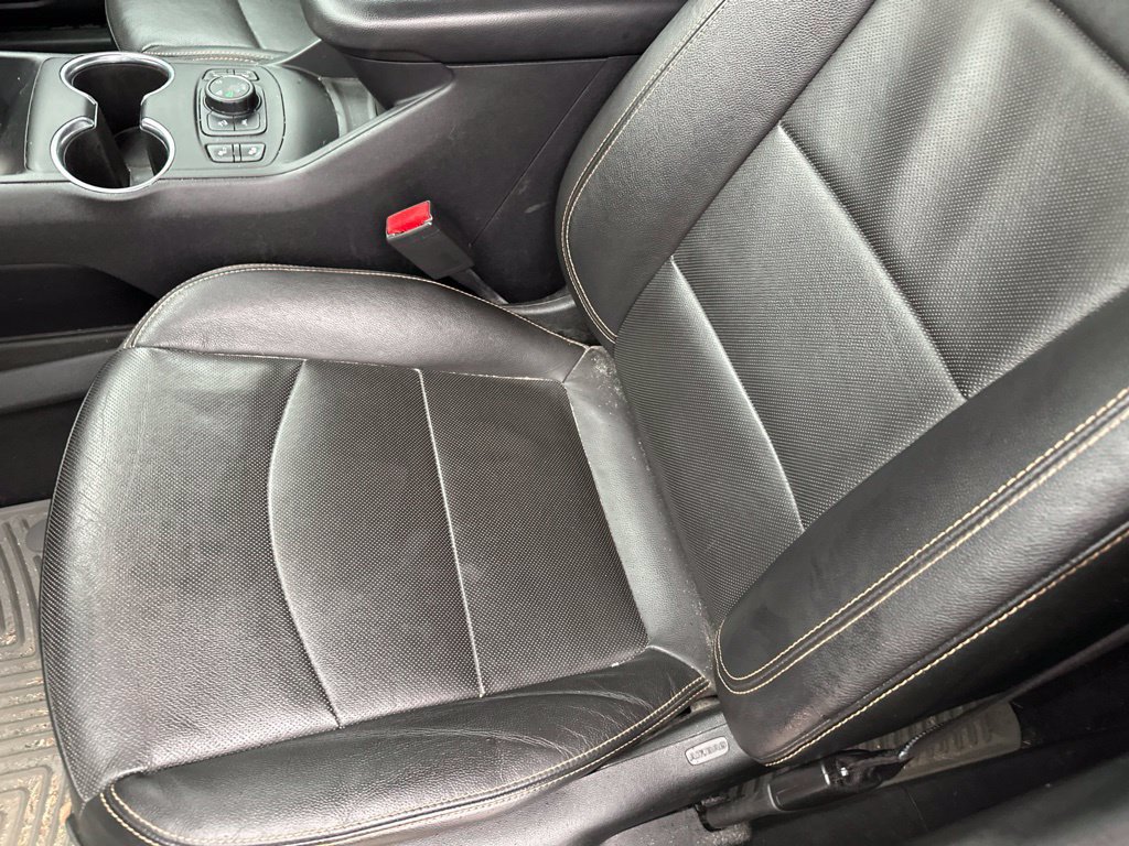 Used 2020 GMC Terrain SLT AWD/4WD image 4