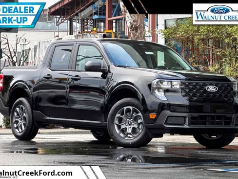 New 2026 Ford Maverick XLT image 8