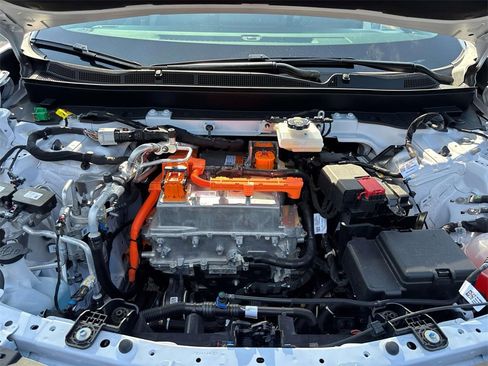 Used 2024 Honda Prologue EX image 9