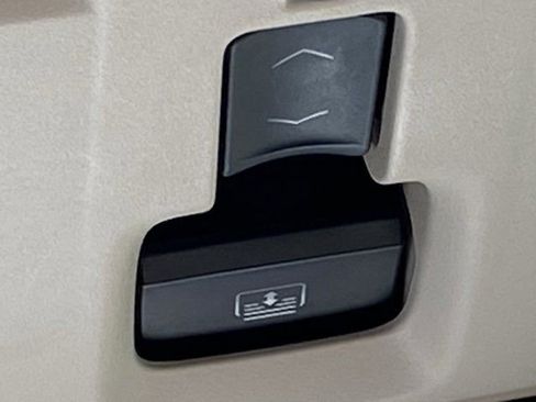 Used 2022 GMC Yukon Denali w/ Max Trailering Package AWD/4WD image 38