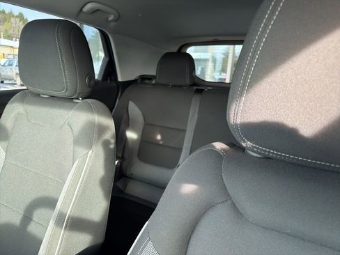 Used 2024 Chevrolet TrailBlazer LT w/ Driver Confidence Package image 18