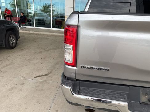 Used 2019 RAM 1500 Big Horn RWD image 6