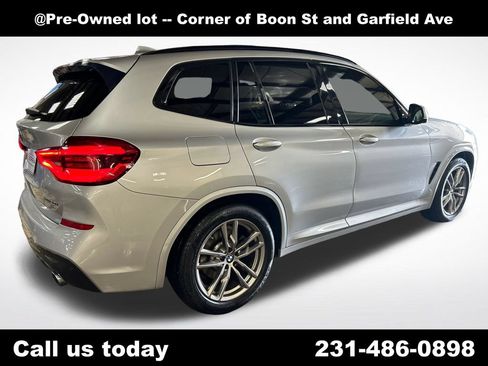 Used 2021 BMW X3 xDrive30i w/ M Sport Package AWD/4WD image 5