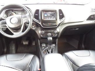 Used 2019 Jeep Cherokee Latitude Plus w/ Comfort/Convenience Group video 2