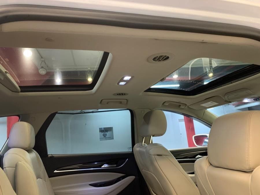 Used 2020 Buick Enclave Premium w/ Sun and Sites Package AWD/4WD image 16