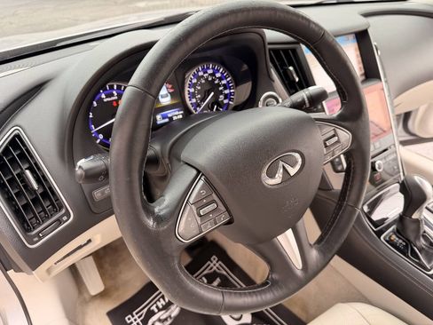 Used 2015 INFINITI Q50 Premium w/ Navigation Package AWD/4WD image 8