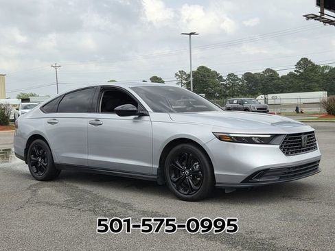Used 2025 Honda Accord SE image 5