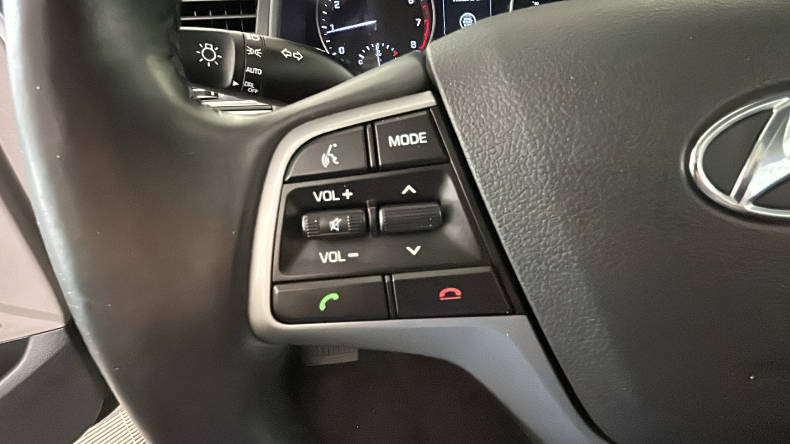 Used 2018 Hyundai Elantra Value Edition w/ Cargo Package FWD image 20