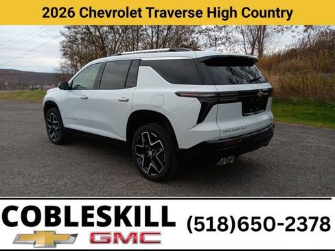 New 2026 Chevrolet Traverse High Country w/ LPO, Floor Liner Package AWD/4WD image 7
