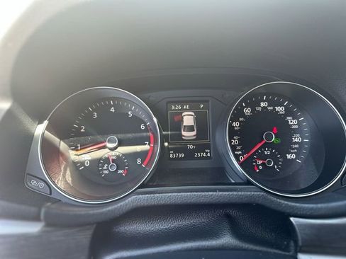 Used 2017 Volkswagen Passat 1.8T SEL Premium FWD image 16