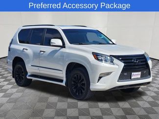 Used 2018 Lexus GX 460 Premium w/ Premium Package AWD/4WD video 3