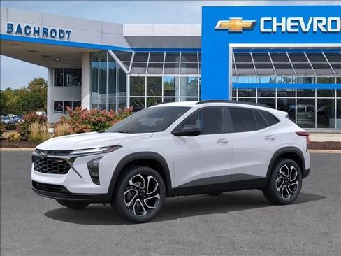 New 2026 Chevrolet Trax RS image 2