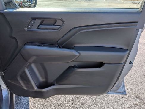 Used 2026 Chevrolet Colorado W/T w/ Advanced Trailering Package RWD image 32