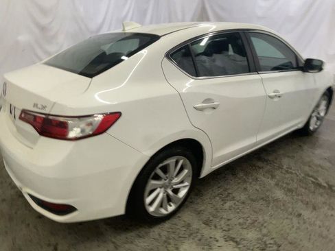 Used 2017 Acura ILX FWD image 8