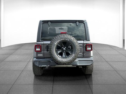 Used 2021 Jeep Wrangler Unlimited Sport AWD/4WD image 6