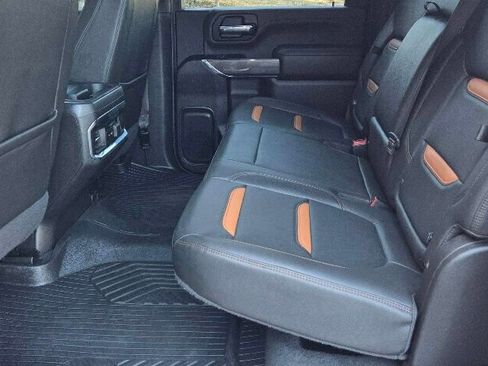 Used 2022 GMC Sierra 2500 AT4 w/ AT4 Premium Plus Package image 14