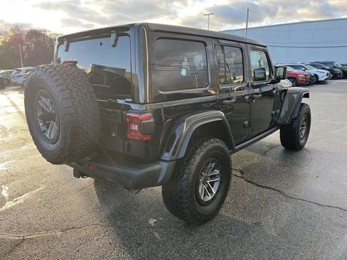 Used 2024 Jeep Wrangler Unlimited Rubicon 392 AWD/4WD image 3