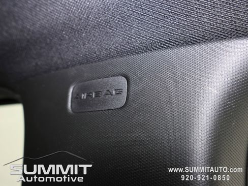 New 2026 Jeep Grand Cherokee Altitude image 47