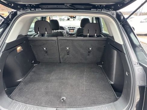 Used 2021 Chevrolet TrailBlazer LS image 24