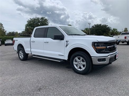 New 2025 Ford F150 XLT w/ Equipment Group 301A Standard image 2