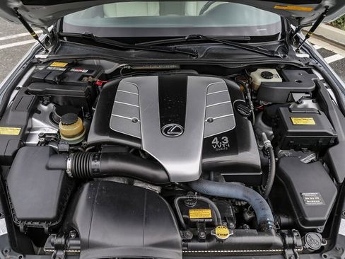 Used 2009 Lexus SC 430 Convertible image 38