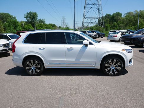 Used 2025 Volvo XC90 B6 Plus w/ Protection Package Premier AWD/4WD image 8