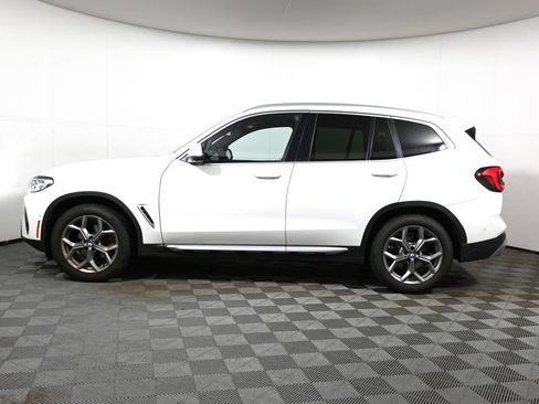 Used 2023 BMW X3 xDrive30i w/ Premium Package w/ZPA AWD/4WD image 2