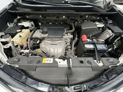 Used 2018 Toyota RAV4 XLE w/ Plus Extra Value Package AWD/4WD image 26
