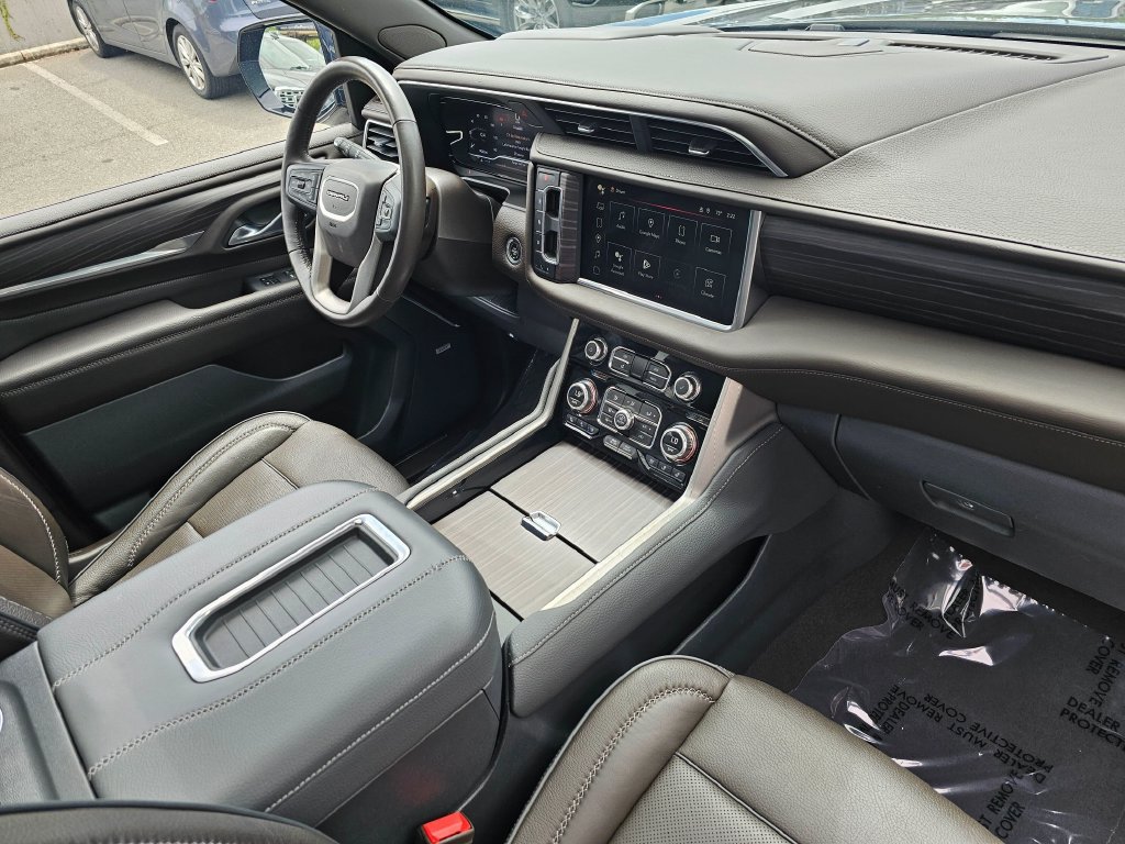 Used 2023 GMC Yukon Denali AWD/4WD image 10
