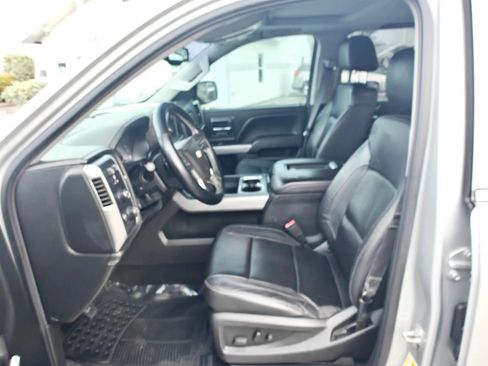 Used 2017 Chevrolet Silverado 1500 LTZ Z71 w/ LPO, Black Pack AWD/4WD image 11
