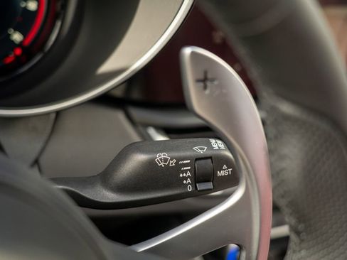 New 2025 Alfa Romeo Giulia w/ Veloce Package Rwd image 30