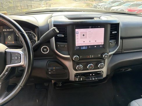 Used 2024 RAM 2500 Big Horn AWD/4WD image 24