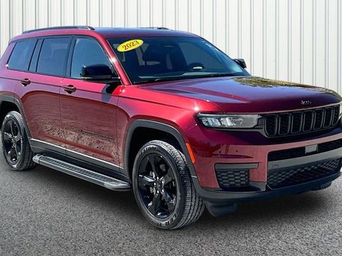 Used 2023 Jeep Grand Cherokee L Laredo AWD/4WD image 1