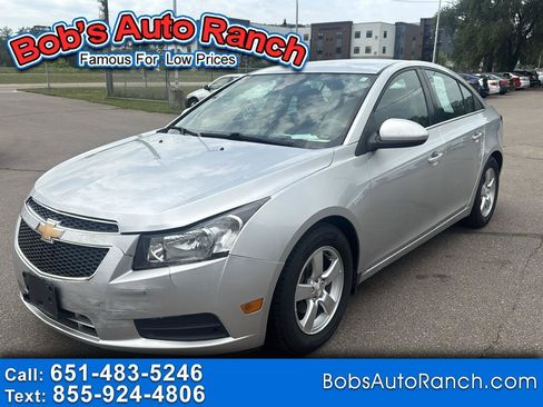Used 2014 Chevrolet Cruze LT FWD image 1