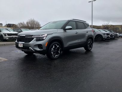 New 2025 Kia Seltos S