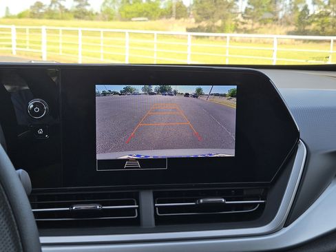 New 2026 Chevrolet Trax LS w/ LS Convenience Package image 14