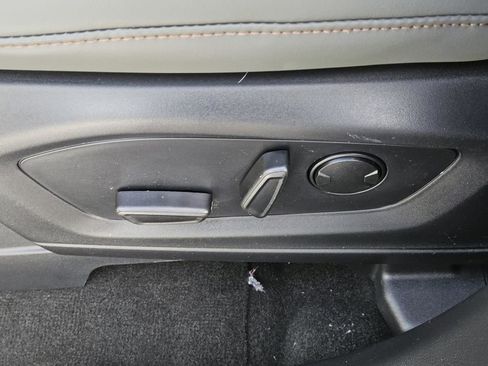 New 2026 Ford Explorer Active w/ Active Comfort Package image 26