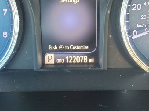 Used 2017 Toyota Camry LE FWD image 24