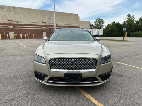 Used 2017 Lincoln Continental Reserve w/ Climate Package image 3