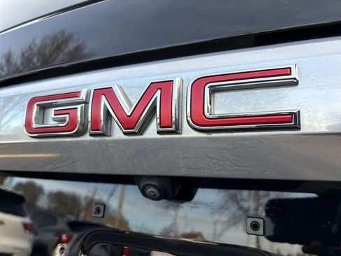 Certified 2023 GMC Yukon XL Denali image 43