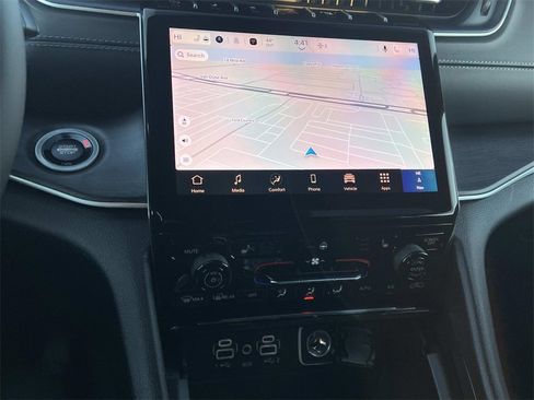 New 2025 Jeep Grand Cherokee L Limited w/ Black Appearance Package image 14