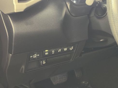 Used 2024 Toyota Tundra SR5 w/ SR5 Convenience Package AWD/4WD image 12
