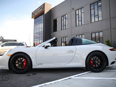 Used 2019 Porsche 911 Targa 4 GTS AWD/4WD image 13