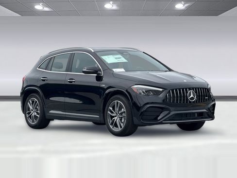 New 2025 Mercedes-Benz GLA 35 AMG 4MATIC image 7