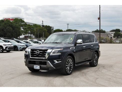Used 2021 Nissan Armada Platinum w/ Captain's Chairs Package RWD image 7