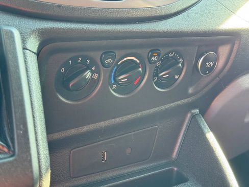 Used 2019 Ford Transit 350 XLT RWD image 24