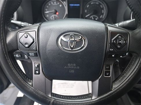Used 2019 Toyota Tacoma TRD Off-Road image 13